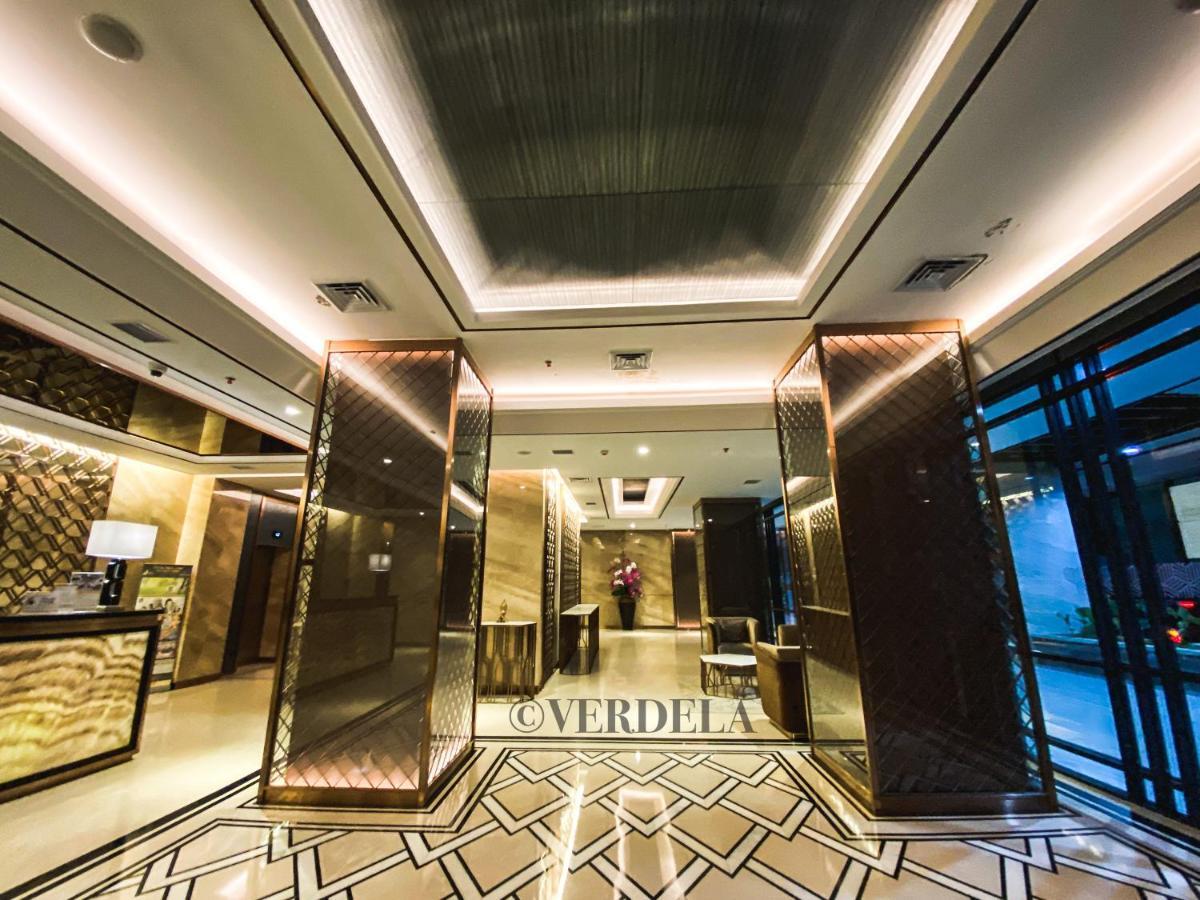 Verdela Pollux Meisterstadt Batam Apartement Exterior photo